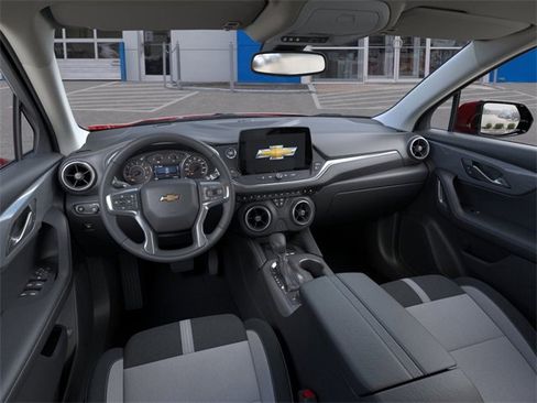 New 2025 Chevrolet Blazer LT w/ Convenience Package image 15