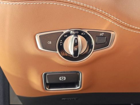 Used 2020 Mercedes-Benz S 560 4MATIC Coupe image 33