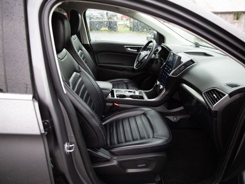 Used 2024 Ford Edge SEL image 22