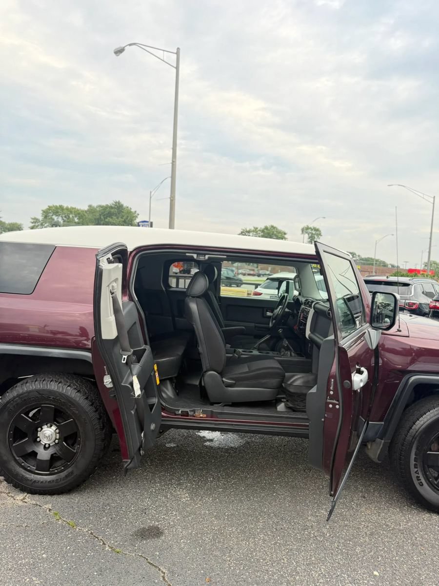 Used 2007 Toyota FJ Cruiser 4WD w/ Convenience Pkg image 15