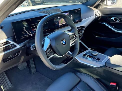 Used 2025 BMW 330i Sedan RWD image 15