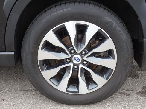 Used 2023 Subaru Outback Limited AWD/4WD image 26