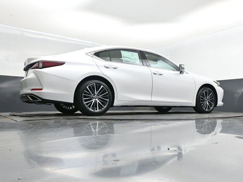 New 2025 Lexus ES 350 w/ Premium Package image 42