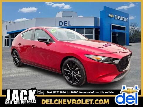 Used 2024 MAZDA MAZDA3 s FWD image 1