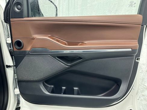 Used 2025 Lincoln Navigator Reserve image 67