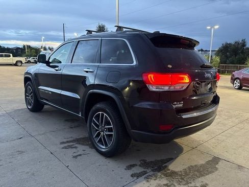 Used 2019 Jeep Grand Cherokee Limited AWD/4WD image 9