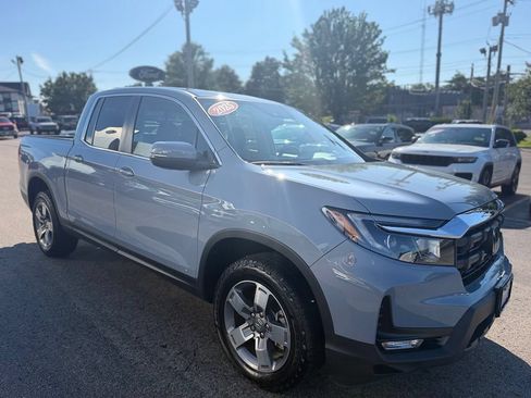 Used 2025 Honda Ridgeline RTL image 9