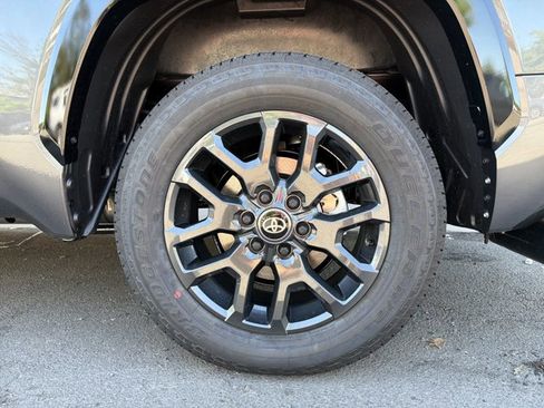 New 2026 Toyota Tundra Platinum AWD/4WD image 9