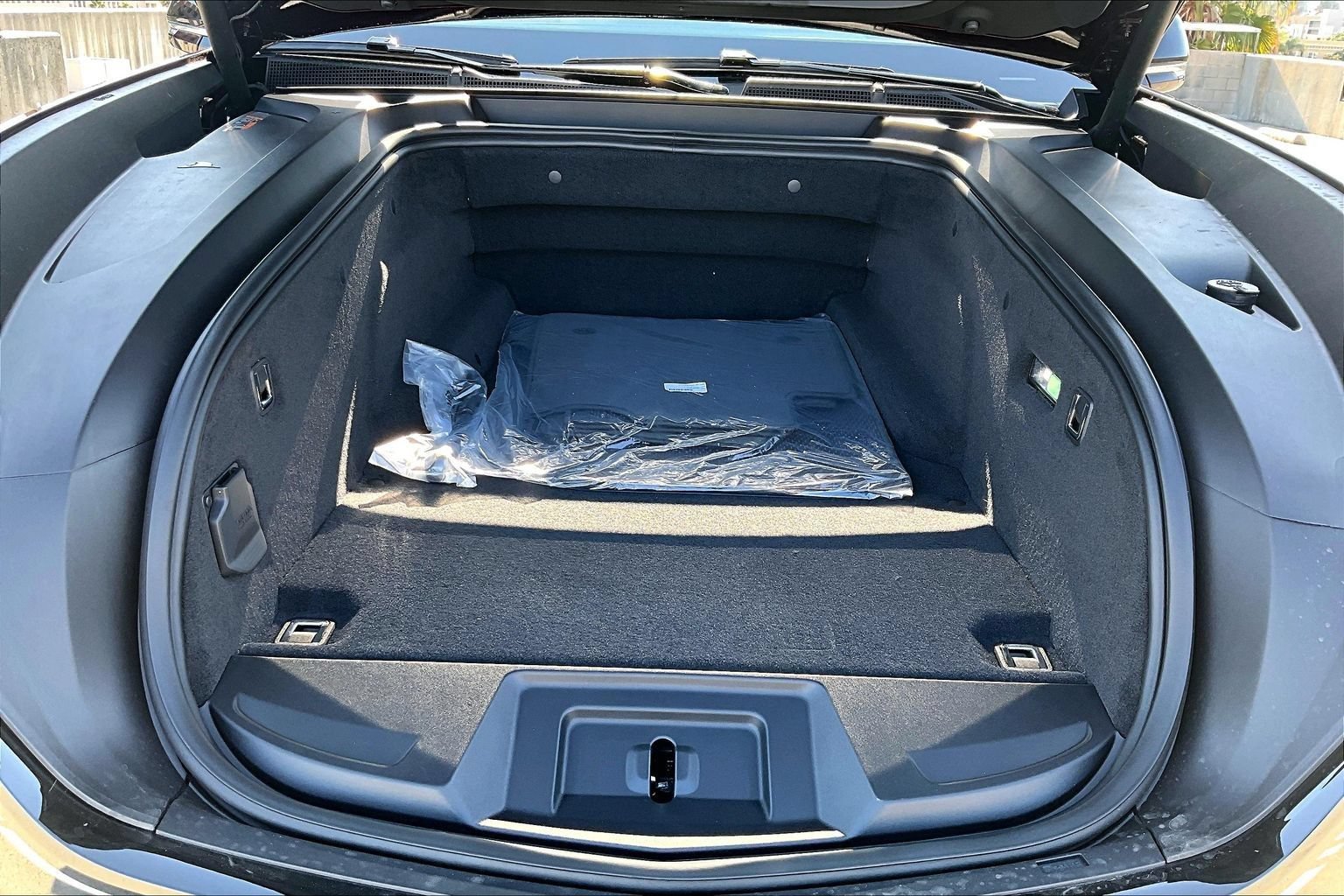 New 2026 Cadillac Escalade IQ Luxury 2 w/ LPO, Floor Liner Package AWD/4WD image 11