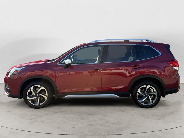 Certified 2023 Subaru Forester Touring AWD/4WD image 8