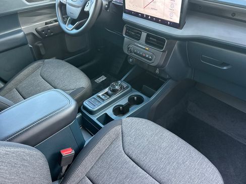 New 2025 Ford Maverick XLT w/ Black Appearance Package image 15