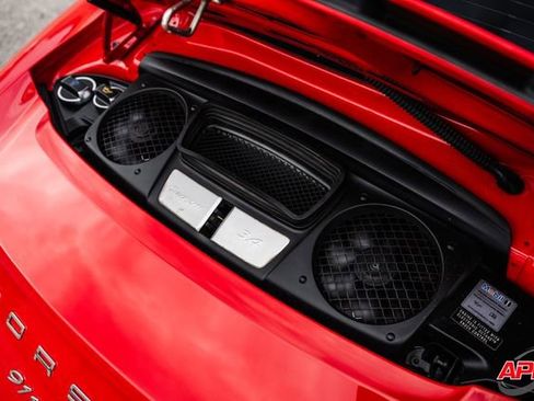 Used 2014 Porsche 911 Carrera image 74