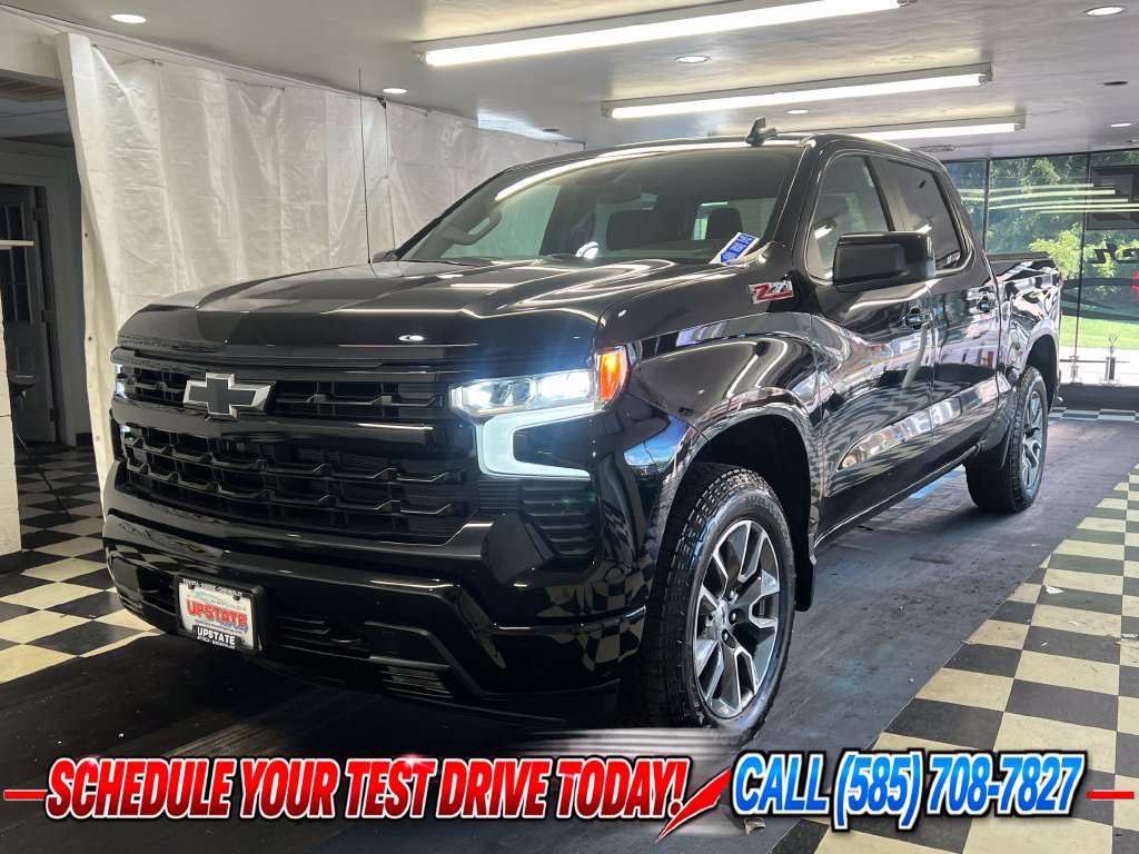 Used 2024 Chevrolet Silverado 1500 RST AWD/4WD image 4