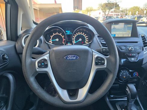 Used 2017 Ford Fiesta SE w/ Equipment Group 201A FWD image 15