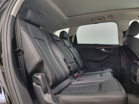 Used 2023 Audi Q7 3.0T Prestige image 21