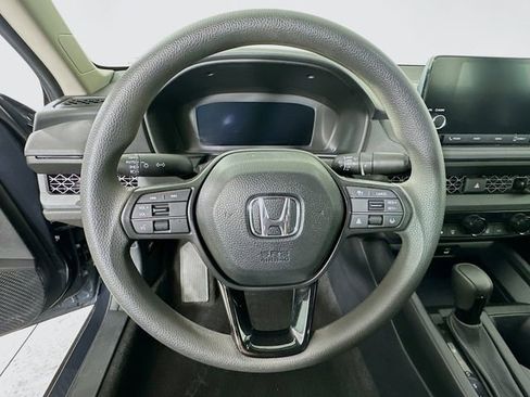 Certified 2025 Honda Accord LX image 21