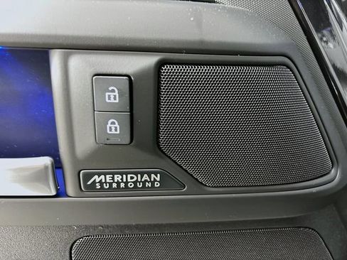 New 2026 Land Rover Defender 110 X-Dynamic SE AWD/4WD image 20
