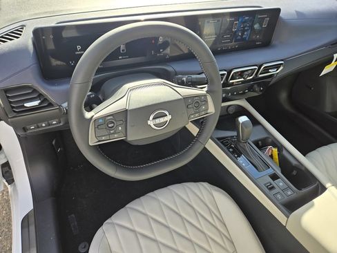 New 2026 Nissan Sentra SL w/ Floor Mat Package FWD image 10