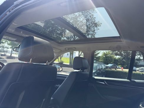 Used 2017 BMW X3 xDrive28i AWD/4WD image 20