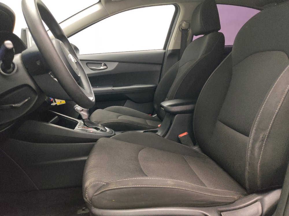 Used 2021 Kia Forte LXS FWD image 17