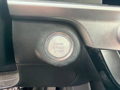 Certified 2024 Kia Telluride S w/ S Sunroof Package AWD/4WD image 23