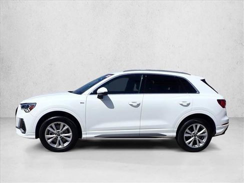 Used 2025 Audi Q3 2.0T Premium AWD/4WD image 2