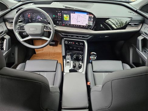 New 2025 Audi Q5 Premium Plus image 19