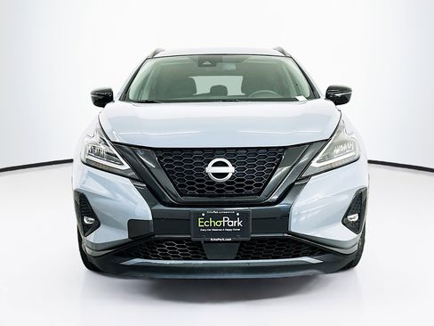 Used 2023 Nissan Murano SV w/ SV Midnight Edition Package image 2