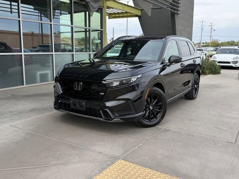 Used 2025 Honda CR-V Sport image 2