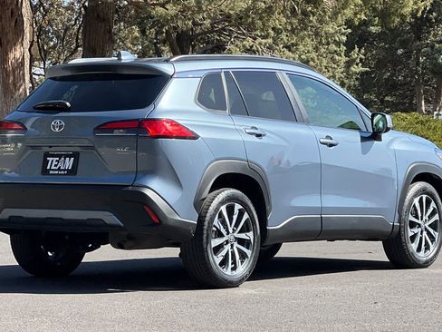 Used 2024 Toyota Corolla Cross XLE image 4