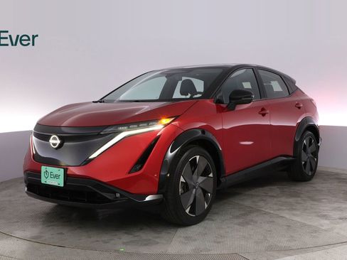Used 2024 Nissan Ariya AWD image 2