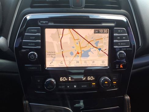 Used 2021 Nissan Maxima SR w/ Sport Mat Group FWD image 29