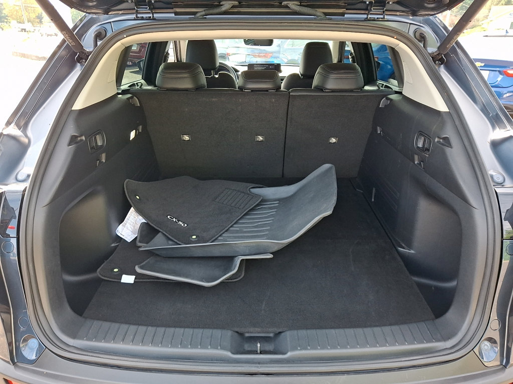 Used 2023 MAZDA CX-50 AWD 2.5 S w/ Cargo Package image 18