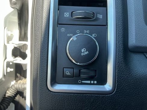 Used 2013 RAM 1500 Big Horn RWD image 28