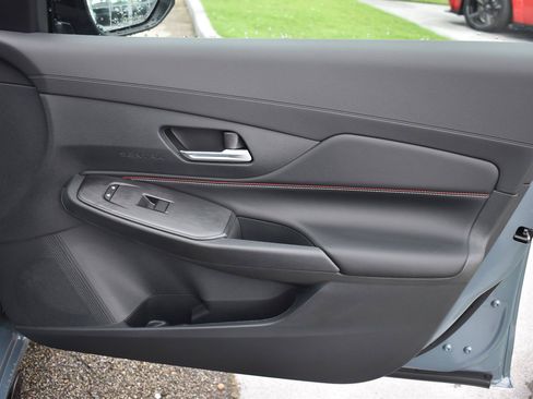 New 2026 Nissan Sentra SR w/ Floor Mat Package FWD image 53