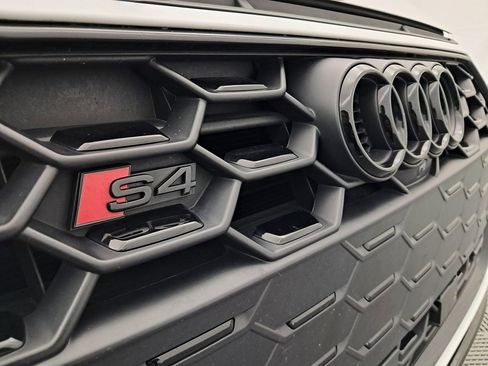 Used 2022 Audi S4 Premium Plus image 7