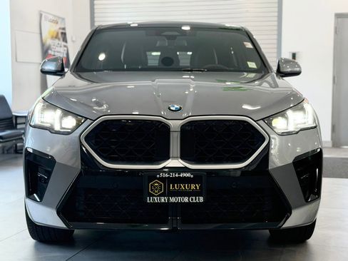 Used 2026 BMW X2 xDrive28i w/ M Sport Package AWD/4WD image 2