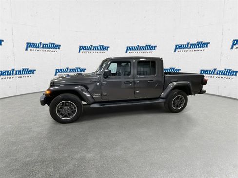 Used 2022 Jeep Gladiator Overland w/ Popular Equipment Package image 6