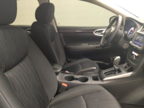 Used 2019 Nissan Sentra SV w/ Special Edition Package FWD image 21