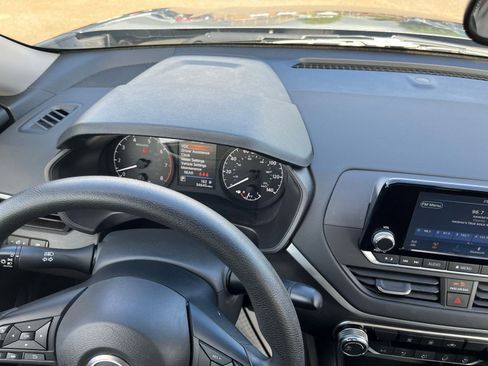 Used 2023 Nissan Altima 2.5 S image 32