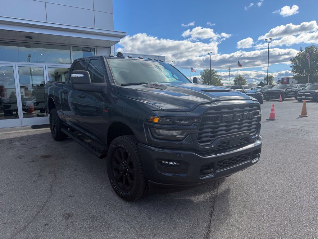 Used 2026 RAM 2500 Tradesman AWD/4WD image 2