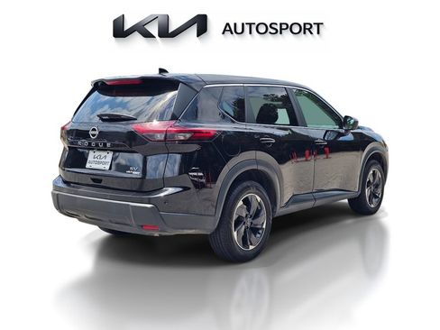 Used 2024 Nissan Rogue SV FWD image 8