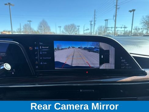 Used 2024 Cadillac Escalade Sport Platinum w/ LPO, ONYX Package image 21