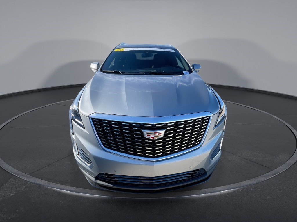 Certified 2025 Cadillac XT5 Luxury FWD image 3