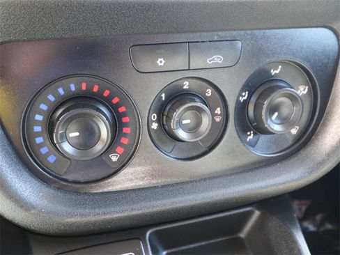 Used 2019 RAM ProMaster City Tradesman image 20