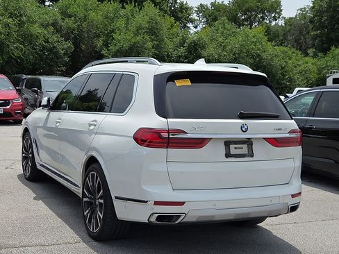Used 2020 BMW X7 xDrive40i w/ Premium Package AWD/4WD image 3