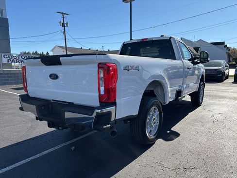 New 2026 Ford F250 XLT image 3