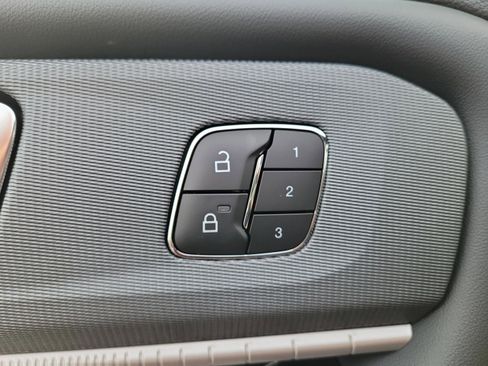 New 2026 Ford Explorer ST-Line AWD/4WD image 21