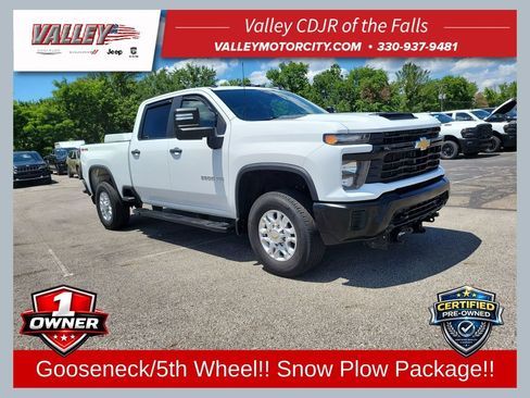 Used 2024 Chevrolet Silverado 3500 W/T AWD/4WD image 1