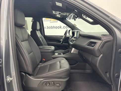 Used 2022 Chevrolet Tahoe RST w/ Luxury Package image 34